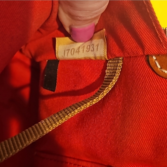 Dooney & BourkePebble Collection Zip Dome Satchel Bag & Wallet - Picture 10 of 14